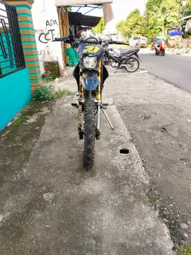 Di jual cepat Kawasaki KLX 2019 bk