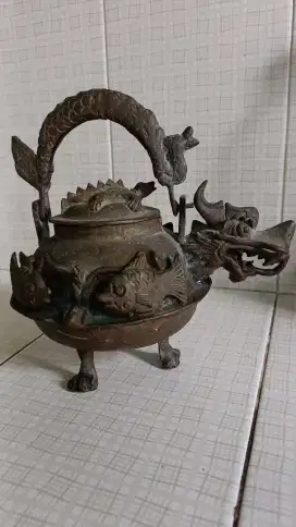 Teko naga kuningan vintage