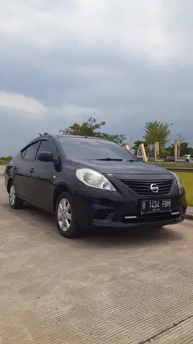 Nissan Almera 2012 Bensin