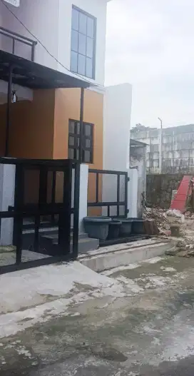 (JUAL CEPAT) RUMAH SIAP HUNI STRATEGIS DI PRIMA HARAPAN REGENCY BEKASI