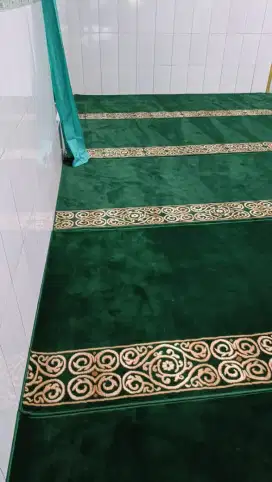 Karpet masjid bikin rumah nyaman dan shalat lebih tenang