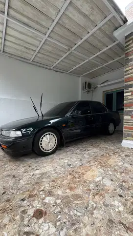 Honda Accord 1993 Bensin
