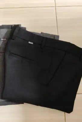Celana slim fit No.28