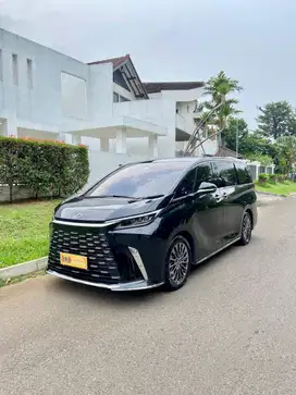 FOR SALE! LEXUS LM 350 HYBRID 7 SEATER TAHUN 2024