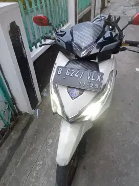 Vario 125 led old
