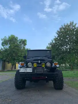 Hardtop FJ40 Tahun 1978