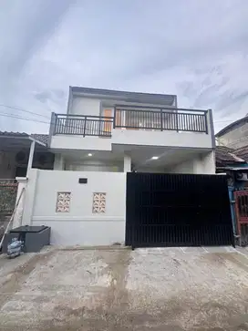 Dijual Segera! Rumah Baru Modern Minimalis Dalam Cluster