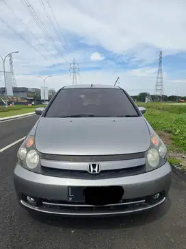 Honda Stream 1.7 Facelift AT 2004 Terawat No PR