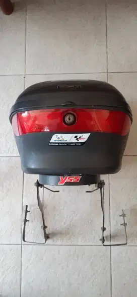 Box KMI 301 + Bracket Aerox Old