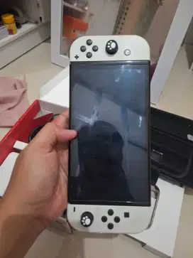 Nintendo switch oled putih