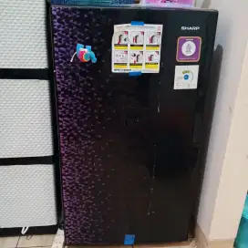Kulkas sharp 1 pintu