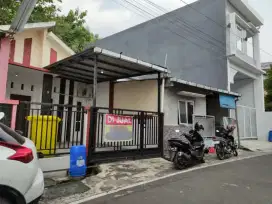 Tengah kota srinindito