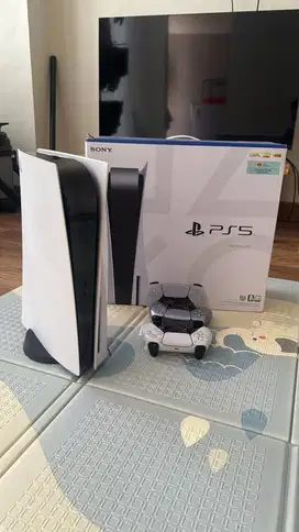 PS 5 - PLAYSTATION