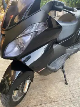 Motor matic 300 cc