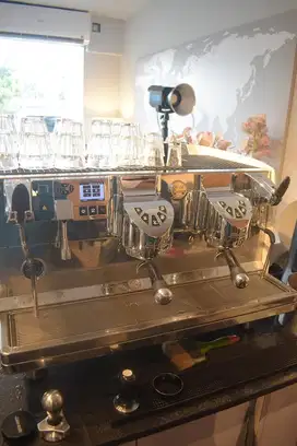Mesin kopi victoria arduino white eagle hx