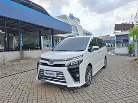 TDP Rendah Toyota Voxy 2.0 Bensin-AT 2020 PKO