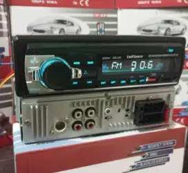 Tape Mobil Single Din Bluetooth USB Radio