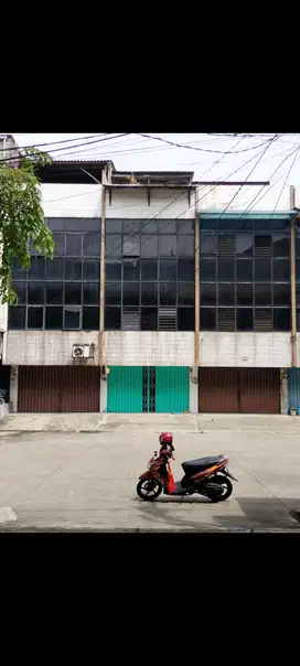Ruko 3,5 Lantai di DHI