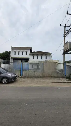 Gudang Luar Kawasan Akses Container Di Serang Cikarang