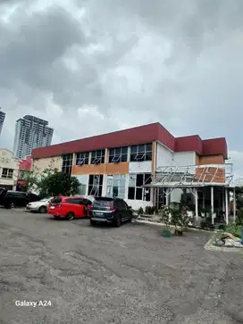 DIJUAL GEDUNG 2LT SIAP HUNI DI PLAZA AMSTERDAM Sentul City SSC66 A1