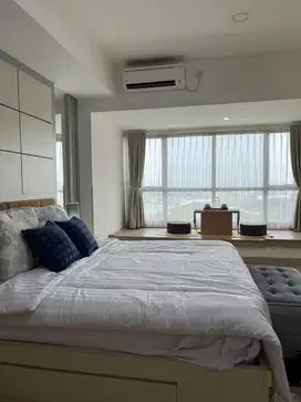 Apartemen 3BR 107 m² Furnish Orange County Lippo Cikarang, 165 Jt/Thn!