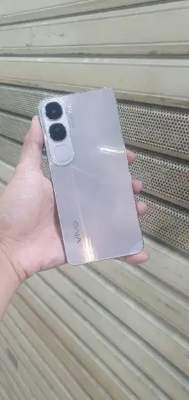 JUAL CEPAT VIVO V40 LITE 8/128GB FULLSET MULUS