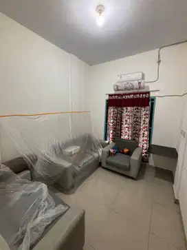 RUMAH SIAP HUNI KONDISI BAGUS DI TITI KUNING 2,5 LANTAI