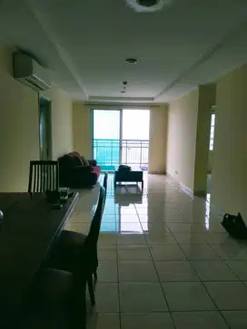 Luas 110 m2, View Selatan, French Walk MOI, Apartemen di Kelapa Gading