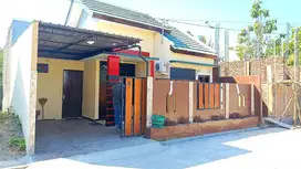 Rumah Apik Siap Huni Di Perumahan Colomadu KRA