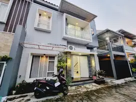 Rumah Cantik 2 Lt Cluster Harga Turun Di Gedongan