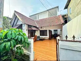 RUMAH MURAH di BAWAH NJOP 2 LANTAI (Masuk gang) Kemayoran Barat