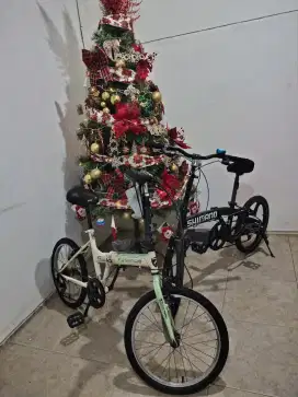 Sepeda lipat Shimano hitam