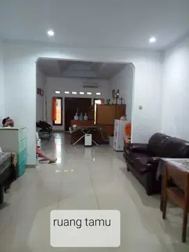 Dijual Rumah 1.5 Lantai di Taman Sari, Harapan Indah 2 - Bekasi