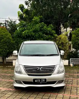 Hyundai H1 2.4 XG 2012