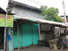 Bangunan Dijual di Jalan Raya Masaran