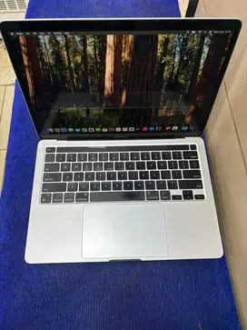 Macbook pro M1 2020 16/500gb
