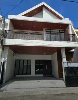 DIJUAL RUMAH 2 LANTAI BABATAN PANTAI MURAH