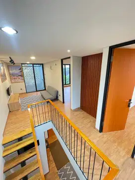 Dijual Rumah 2 Lantai Bergaya Japandi Dekat Terminal Pondok Cabe