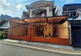 RUMAH MEWAH JL INTAN KEMAYORAN JAKARTA PUSAT