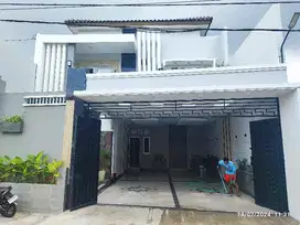 Di jual rumah solo Surakarta mojosongo dekat uns dr oen