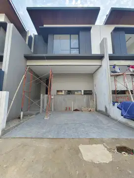 Rumah Mewah On Progress 2 Lantai Desain Modern Di Setra Duta Corner