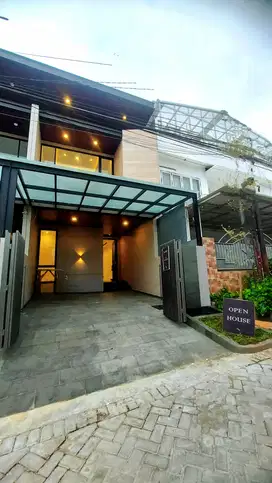 NEW Modern Tropical House Kupang, Surabaya Barat Strategis Mewah