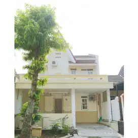 DIJUAL RUMAH SEJUK BAGUS SIAP HUNI 2LT VENESIA SENTUL SSR782 A39