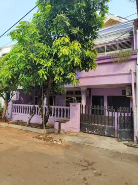 Rumah 2 Lantai Bagus Murah di Bintara Jaya Permai dkt Stasiun Cakung