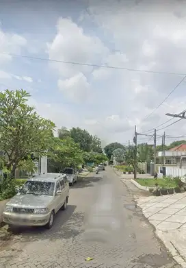 Rumah Lama luas tanah 220m2 jembatan 1 rawalumbu