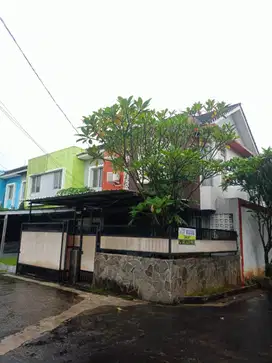 DIJUAL RUMAH 2 LANTAI DI SENTUL RESIDENCE, SENTUL CITY SSR694 A7