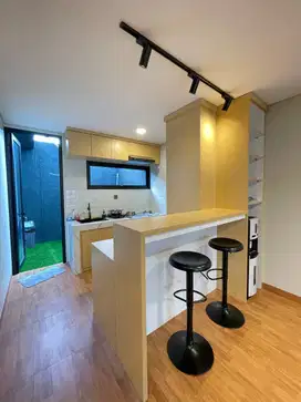 Dijual Rumah 2 Lantai Bergaya Jepang Modern Dekat Stasiun Depok Baru