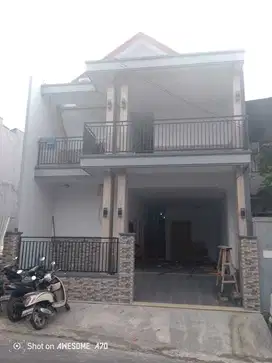 Dijual Kos-Kosan Elite Mewah di Monang Maning