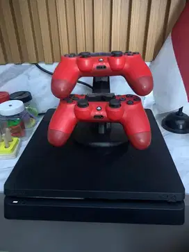 PS 4 1RB (PlayStation 4)