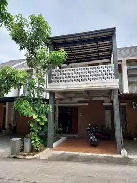 Dijual murah rumah di cluster le freya lippo cikarang